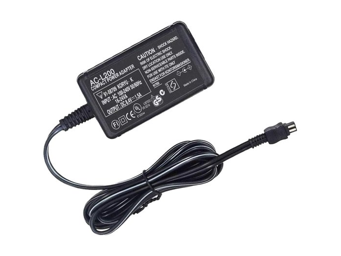Sony HDR-PJ320 Adapter